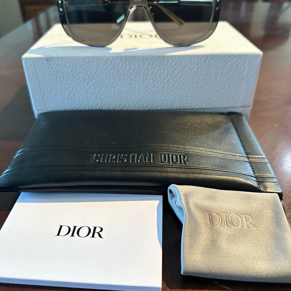 Dior shades